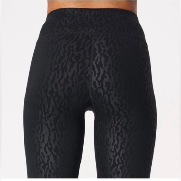 SWEATY BETTY All Day Emboss Workout Leggings NWOT - Picture 4 of 13